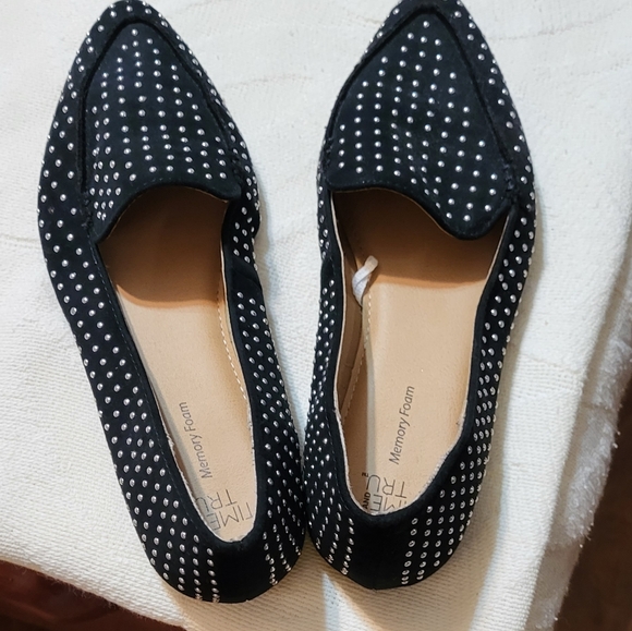 Black flats - Picture 1 of 1